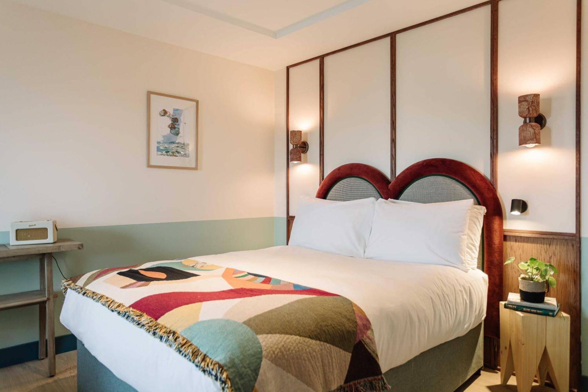 Room2 Belfast Hometel Kültér fotó